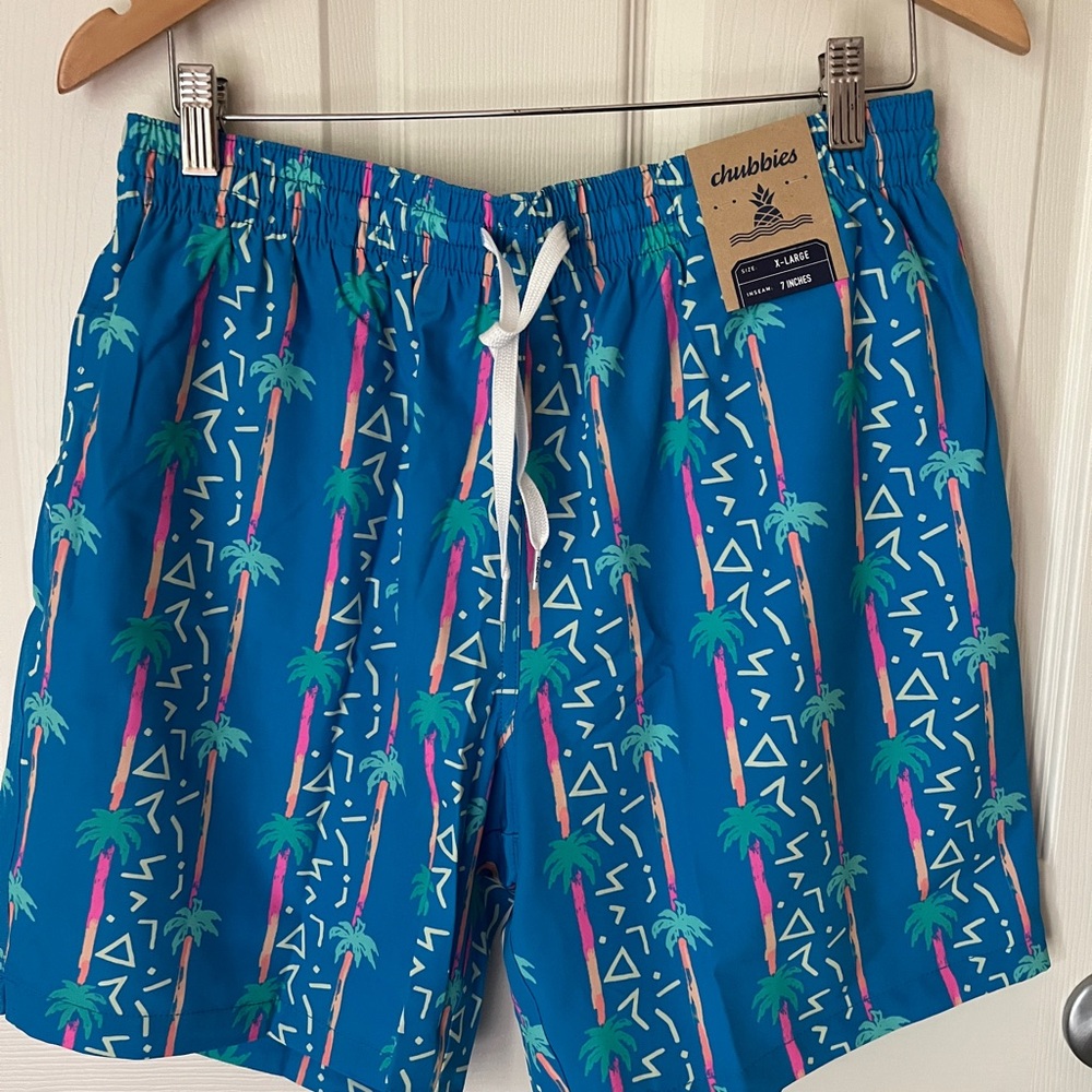 NOT FOR SALE NWT Chubbies XL Blue Palm Tree Men's Swim Shorts